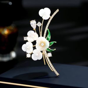 گل سینه زنانه شهر جواهر مدل SJ-BR040